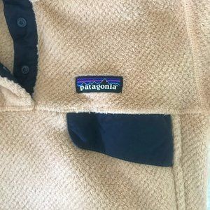 Patagonia - Women's Snap-T® Fleece Pullover - Med.